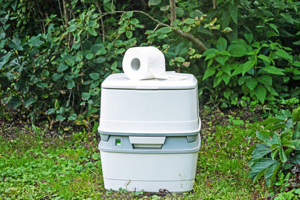 Best Portable toilet rental cost  in North Fond Du Lac, WI